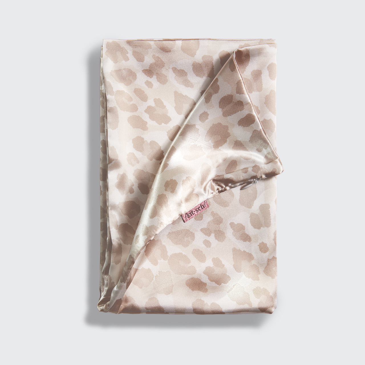 0848-StandardSatinPillowcase-Sleep-Leopard-2-1280x1280px