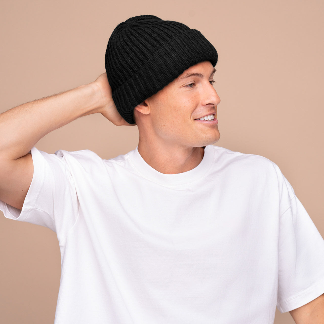 507606-GlazeySatinLinedBeanie-Black-Hair-Model-2-1280x1280px