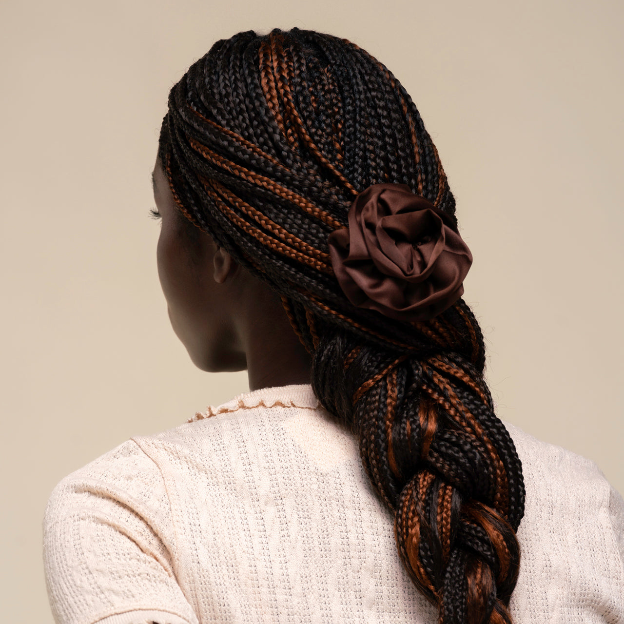 508603-SatinRosetteMediumFlatCloudClip-TrendHairAccessories-Chocolate-Model-Hair-1280x1280px