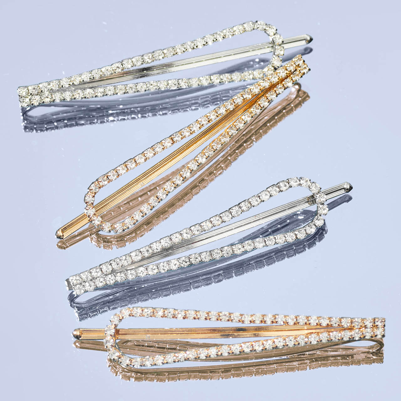63009-CreativeProductShoot-MetalRhinestoneDropBobbyPins-4pc-Hair-Gold_Silver-2-1280x1280px