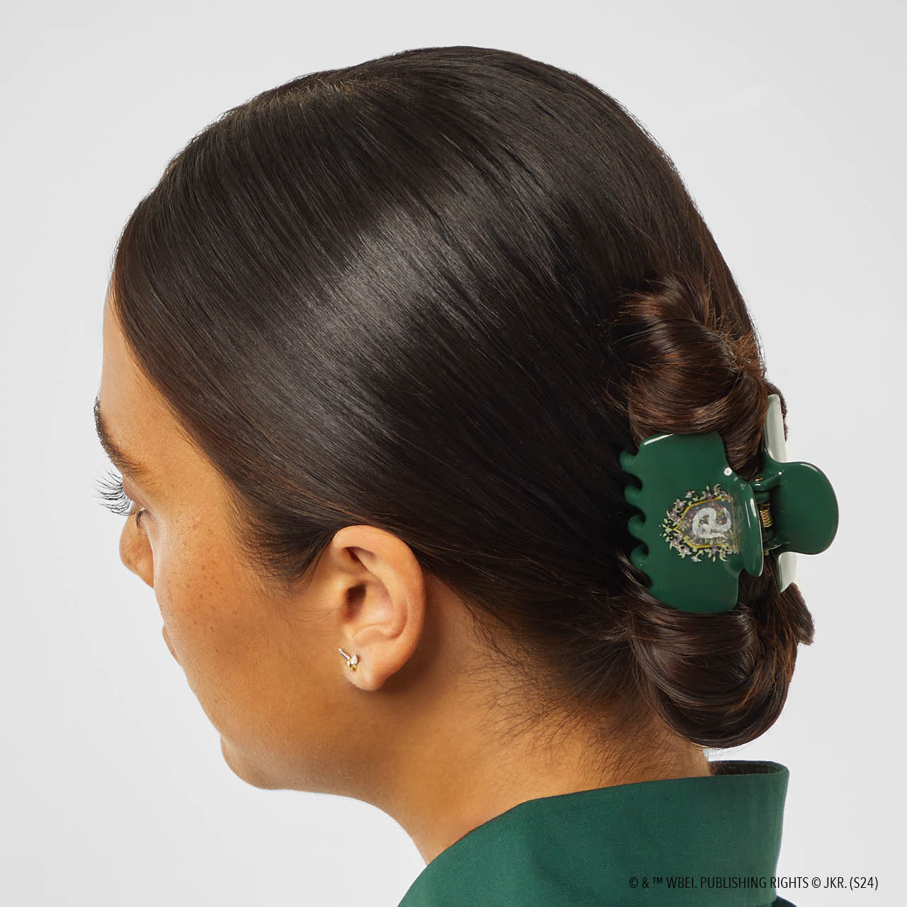 65171-HarryPotterxKitsch-RecycledPlasticClawClip-1pc-Slytherin-Model-2-1280x1280px